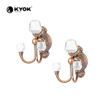 Ensemble de supports de rideaux en cristal orné KYOK - Boule de verre facettée avec base sculptée vintage