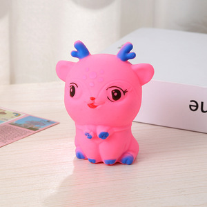 ของเล่นบีบรูปกวางน่ารัก ดีไซน์ใหม่ บรรเทาความเครียด ของขวัญวันเกิดสุดคลาสสิก - Product Image 3