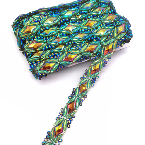 Decorazioni in Resina Iridescente Fatte a Mano con Strass, Oltre 100 Design in Stock, <span class=keywords><strong>Accessori</strong></span> per Costumi di Carnevale e <span class=keywords><strong>Abiti</strong></span> <span class=keywords><strong>da</strong></span> <span class=keywords><strong>Sera</strong></span> e Matrimonio - Product Image 6