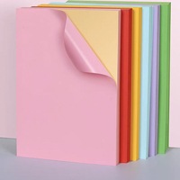 BENECREAT 20PCS Feuilles de tissu feutré adhésif en acrylique rouge velours, simple face, format A4 (21x30cm), durables et résistantes à l'eau