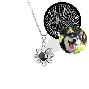 100 lingue, ti amo. Versione coreana <span class=keywords><strong>ciondolo</strong></span> <span class=keywords><strong>margherita</strong></span>, semplice e Versatile, collana di temperamento, personalizzazione della foto - Product Image 1