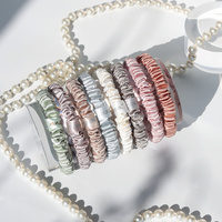 Lot de Chouchous et Élastiques à Cheveux Personnalisables en Soie de Mûrier 100% 1 cm de Haute Qualité, Personnalisation de Votre Marque et de l'Emballage