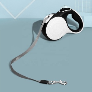 Grosir Kualitas Tinggi Tali Anjing Dapat Ditarik Daur Ulang Otomatis 5M dengan Dispenser Kotoran Anjing dan Senter - Product Image 5