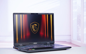 Portátil para Juegos Crosshair A16 2025 de 16 Pulgadas con Pantalla 2.5K 240Hz, R9-7945HX, 16GB, 1TB, RTX5070 - Product Image 3