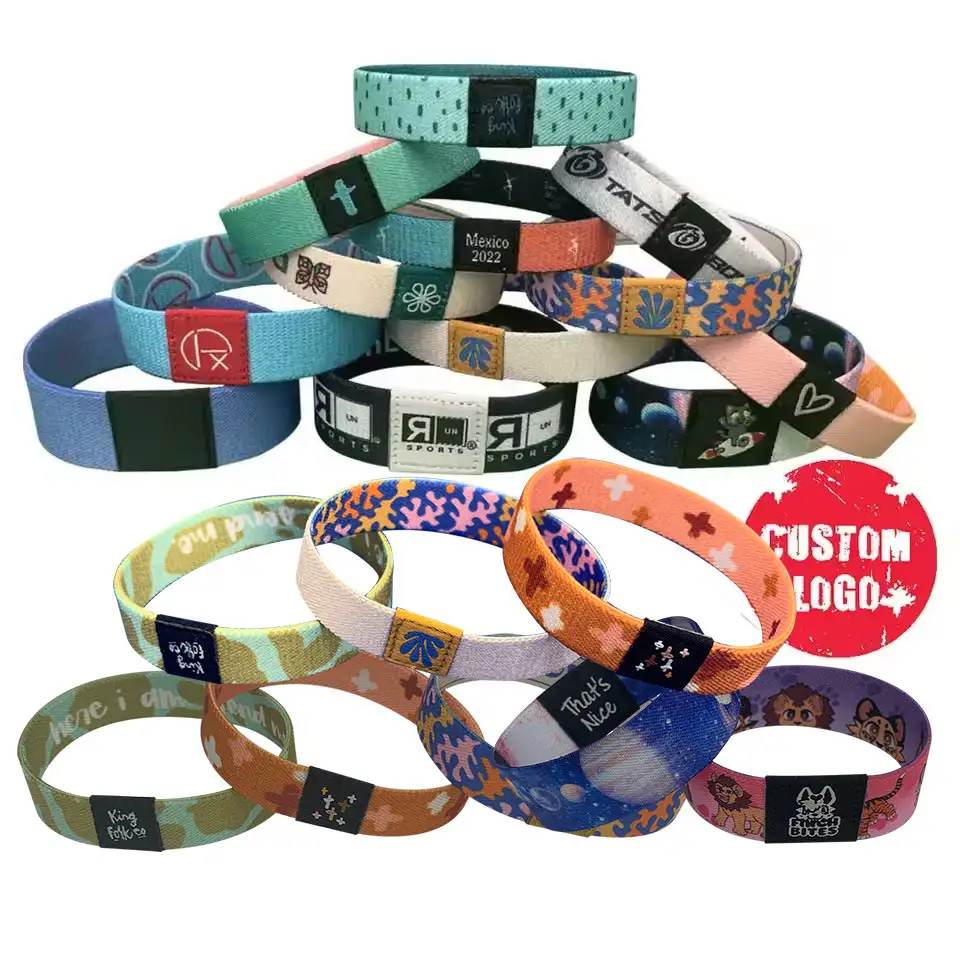 A buon mercato Logo personalizzato stampa a colori Party Sport Festival basket braccialetto in poliestere sublimazione tessuto elastico braccialetto