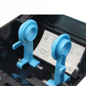 La impresora de etiquetas y códigos de barras NAITING NT-PC301D-LN de 203 dpi se conecta a su computadora (PC o Mac) a través de USB - Product Image 4