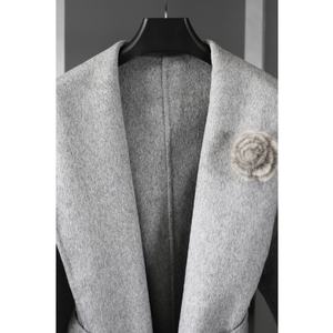 女性用ウールコートベルトチェスト本物ミンクフラワーデザイン両面コート - Product Image 2