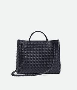 Sac à main Bottega BV Small Andiamo en cuir Intrecciato souple avec détail de nœud signature et bandoulière coulissante Veneta - Product Image 5