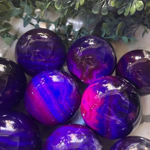 Esferas de Fluorita Rosa Hechas a Mano de Alta Calidad, Cristales Curativos con Reacción UV para Decoración del Hogar, Regalos de Feng Shui, Venta al Por Mayor - Product Image 1