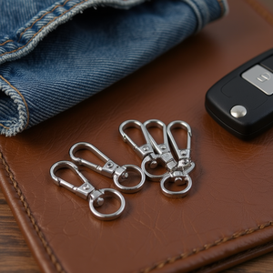 Set di 4 Portachiavi ILAN con Moschettone 30mm Colore Argento - Product Image 4