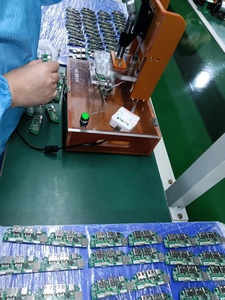 Fabricante de productos de plástico personalizados para el diseño y desarrollo industrial Producción Servicios de fabricación de productos 3C - Product Image 2
