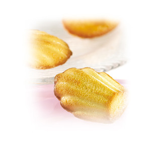 Stampo per Madeleine con 44 Cavità, Utensile da Pasticceria Nero - Product Image 3