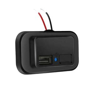 Chargeur <span class=keywords><strong>double</strong></span> adaptateur <span class=keywords><strong>Usb</strong></span> de <span class=keywords><strong>voiture</strong></span> 12v-24v intégré à la <span class=keywords><strong>voiture</strong></span> 3.1A chargeur de <span class=keywords><strong>voiture</strong></span> 2 ports 3.1A chargeur <span class=keywords><strong>double</strong></span> <span class=keywords><strong>Usb</strong></span> - Product Image 1