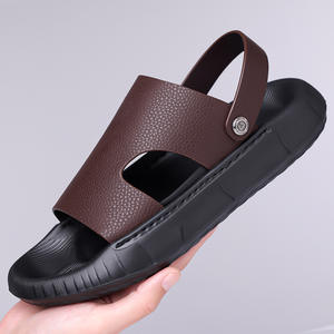 Chanclas para hombre para uso casual de verano, transpirables y con suela suave, chanclas modernas hechas de cuero. - Product Image 4