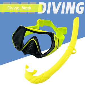 Máscara de Buceo de Silicona Líquida con Ventana Única de Vidrio Templado de 4.0mm, para Snorkel, Adultos, Uso Universal en la Playa - Product Image 5