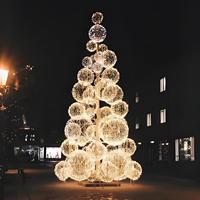 Grand arbre de Noël artificiel extérieur éclairé par LED hauteur 6m IP44 projets d'affichage commercial d'événements de festival de ville étanches