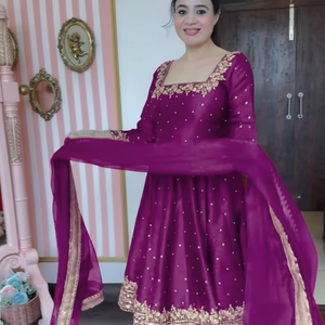 2025 Designer Anarkali robe indienne pakistanaise Salwar Kameez robe de soirée de mariage - Product Image 1