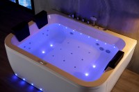 Baignoire de luxe en acrylique 1,7-1,9 m pour 2 personnes, face à face, avec massage à air, en promotion, pour intérieur, avec mitigeur de douche à main
