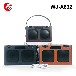 Altavoz Karaoke Bluetooth Portátil Mini OEM con Dos Micrófonos Inalámbricos y Luz LED RGB para Fiestas en Casa y KTV - Product Image 2