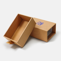 Boîte cadeau en papier kraft pour bougie avec logo personnalisé d'usine, avec laminage mat et gaufrage, emballage recyclable