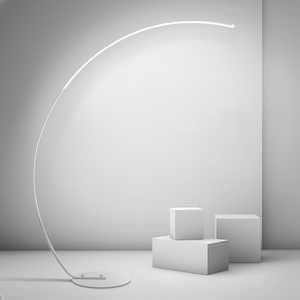 Lámparas de Pie Nórdicas de Diseño Artístico Moderno, Escultura Lujosa para Sala de Estar, Modelo Pesca Amarillo Moderno - Product Image 1