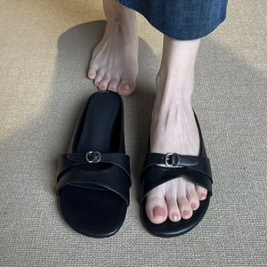 Summer Unique Design Round Toe One Strap <b>Flat</b> Slippers For Women Metal Buckle Decor Open Toe Casual Outdoor Slides - Product Image 3