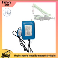 Télécommande sans fil pour grue de camion et véhicules mécaniques 433 MHz Étanche 1 an Plastique (Modèle bleu clair LBNP-TMLM)