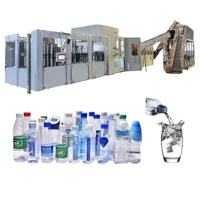 Chaîne complète de production et d'emballage d'eau pure et minérale en bouteilles plastiques, entièrement automatisée et clé en main