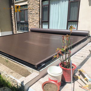 <span class=keywords><strong>Toit</strong></span> en verre monté horizontalement de taille personnalisée, volet roulant rétractable en aluminium, auvent de <span class=keywords><strong>toit</strong></span> électrique résistant au soleil, store roulant - Product Image 1