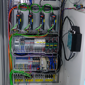 Máquina CNC de <span class=keywords><strong>3</strong></span> Ejes con Cambio Automático de Herramienta para Grabado y Corte de Madera, Ideal para <span class=keywords><strong>Puertas</strong></span> de Madera - Product Image 3