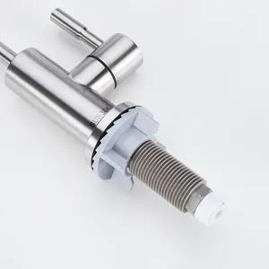 Precio barato Grifo de agua de cocina de acero inoxidable Grifo de agua fría de una sola manija - Product Image 6