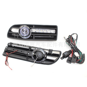 ชุดไฟตัดหมอก LED สำหรับรถยนต์ Volkswagen Bora Jetta ปี 1999-2005 พร้อมไฟวิ่งกลางวัน จากงานแสดงสินค้าฮ่องกง - Product Image 1