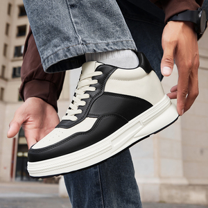 Baskets décontractées en cuir véritable pour hommes, rehaussantes de 7 cm, respirantes en maille, confortables pour le skateboard et le sport - Product Image 3