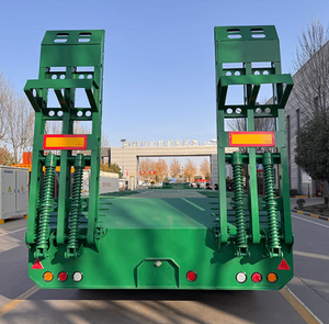 Semi-remorque surbaissée à 3 essieux avec suspension mécanique et échelle hydraulique pour le transport de machines surdimensionnées en Côte d'Ivoire - Product Image 1