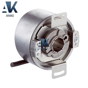 Encodeurs incrémentels SICK 1064456 DFS60E-TDCK01024, modèle Ethernet DFS60 - Product Image 1