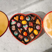 Boîte à chocolats en forme de cœur pour la Saint-Valentin, boîtes à biscuits, emballages pour Noël, mariage, bonbons, cadeaux, boîtes en cuir de qualité supérieure pour dattes