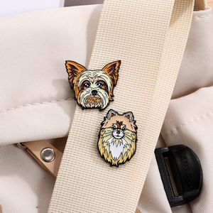 Pins Esmaltados Personalizados de Razas de Perros Directo de Fábrica - Insignias Temáticas Lindas de Yorkshire, Pomeranian, <span class=keywords><strong>Doberman</strong></span> y <span class=keywords><strong>Pug</strong></span> con ODM y OEM - Product Image 6