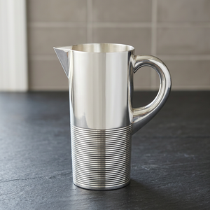 Pichet en laiton plaqué argent - Incassable et durable, design classique pour les fêtes - Product Image 2
