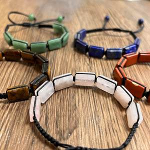 Pulsera de Piedra Natural con Cuentas de Vidrio Coloridas para Mejorar la Concentración, Servicio de Joyería Personalizada para Mayoristas, Plan de Precios por Niveles - Product Image 1