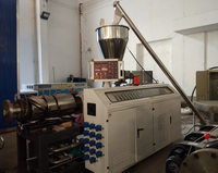 Machine à fabriquer des bordures en PVC, Extrusion de feuilles de PVC