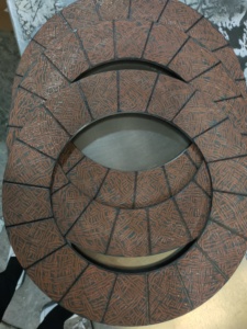 Chất lượng cao nhiệm vụ nặng nề Đồng xe ly hợp 30 màu đỏ tiêu chuẩn ng Mercedes xe tải ly hợp lót facings Hl Châu Âu thiết kế - Product Image 5