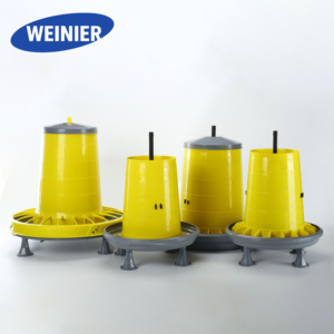Comedero Elevado Profesional <span class=keywords><strong>para</strong></span> Aves de Corral con Patas Desmontables, <span class=keywords><strong>Bebedero</strong></span> Automático <span class=keywords><strong>para</strong></span> Pollos de 9L, 12L, 20L, 22L <span class=keywords><strong>para</strong></span> Uso Comercial en Granjas - Product Image 1