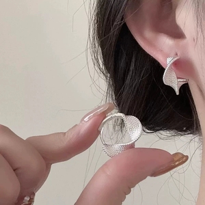 Pendientes <span class=keywords><strong>de</strong></span> Aro Colgantes <span class=keywords><strong>de</strong></span> Moda para Mujer 519, <span class=keywords><strong>Precio</strong></span> Bajo, Personalizados, Gran Venta, Joyería Geométrica Chapada en <span class=keywords><strong>Oro</strong></span> <span class=keywords><strong>de</strong></span> 18K para Mujeres y Chicas Coreanas - Product Image 5