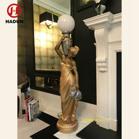 Nouveau design bronze décor sculpture bronze prométheus Sculpture lampadaire statue