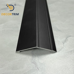 DECORTTRIM Profilé d'angle intérieur en aluminium en forme <span class=keywords><strong>de</strong></span> V, anodisé noir, hauteur 15 mm, pour bordure <span class=keywords><strong>de</strong></span> carrelage mural et <span class=keywords><strong>de</strong></span> sol - Product Image 1