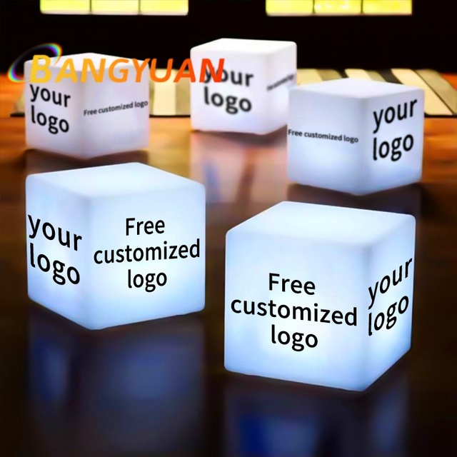 Customized Free Logo Light LED Cube Night Light with Remote Control Led Cube Light Led Cube Led Table Lamp Restaurant