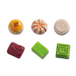 Miniature Resin Food Toys Traditional Pastries Play Food Craft Decorations For Kids And Photography Props - Product Image 1