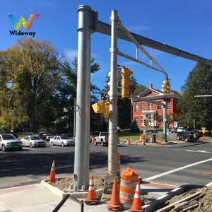 Customized polygonal outdoor hot-dip galvanized high pole lighting street light traffic signal light pole