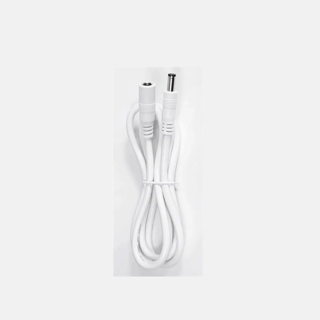 Cable de extensión de color blanco de 5 metros DC hembra a DC macho 5521 18AWG cable para adaptador de corriente