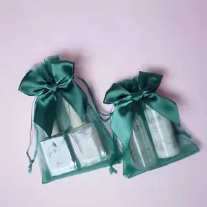 Sacchetto con coulisse per sacchetti regalo in organza con logo personalizzato